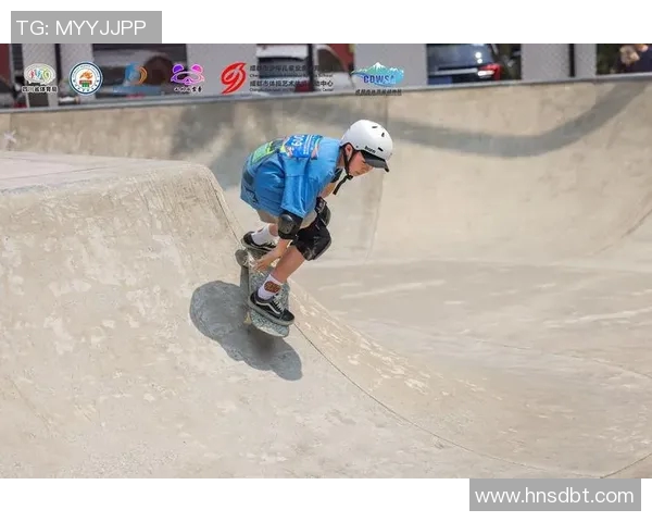 成都滑板队引领力量变革热潮探索滑板文化与青年成长的深刻影响