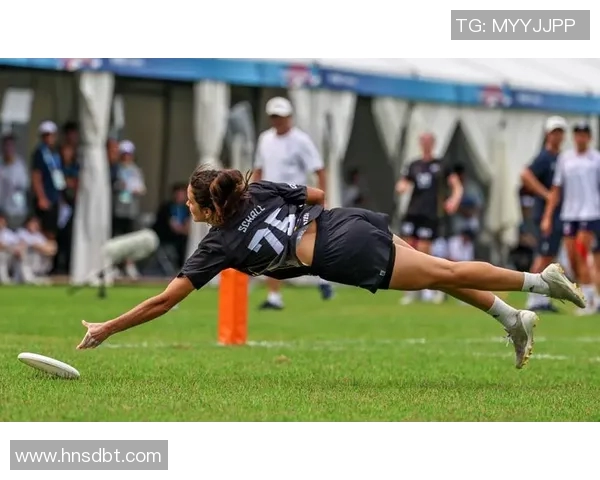 成都飞盘队实力强劲跻身全国个人能力排行榜第七名引发关注